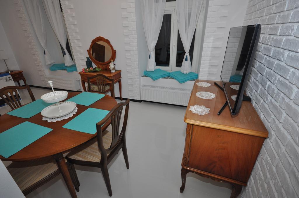Mala Apartment Варшава Экстерьер фото