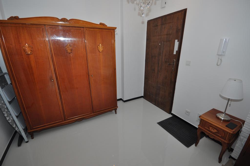 Mala Apartment Варшава Экстерьер фото